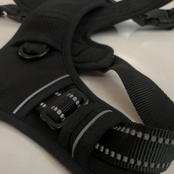 Rabbitgoo No-Pull Adjustable Dog Harness - Picture 10 of 11